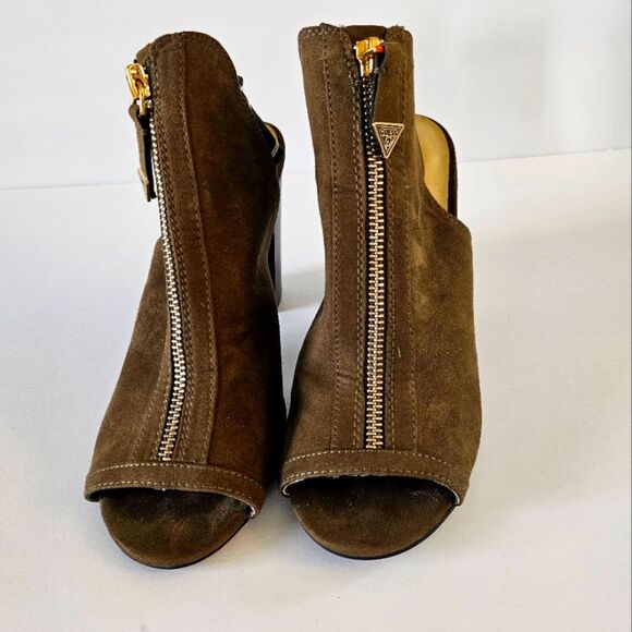 Beautiful Guess Women Suede Olive Green  Zipper Open Toe Booties. - Picture 1 of 5